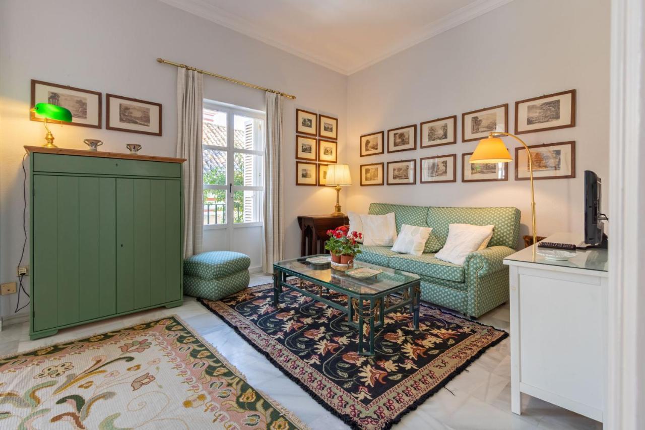 Santa Cruz Apartment, 2 pax, quiet&stil Sevilla Exterior foto