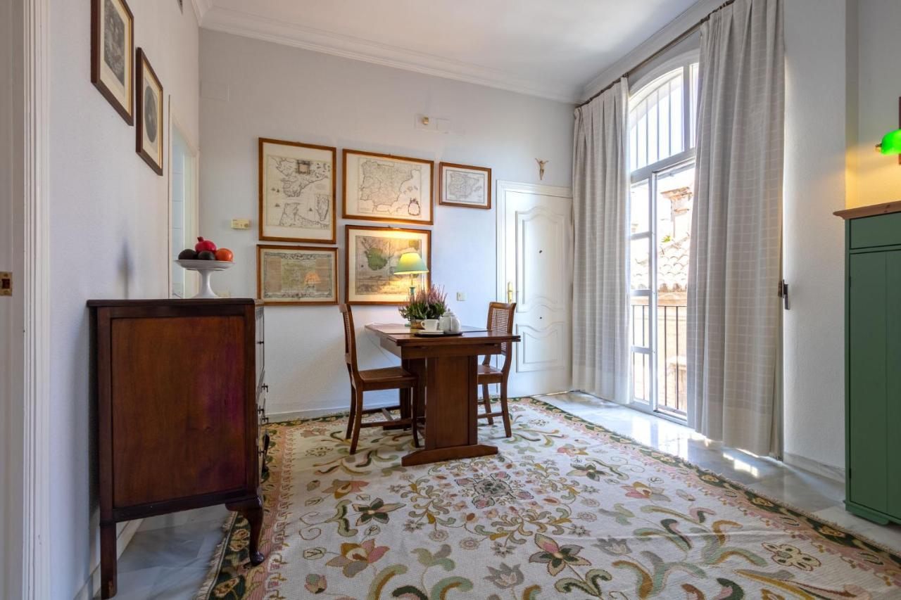 Santa Cruz Apartment, 2 pax, quiet&stil Sevilla Exterior foto