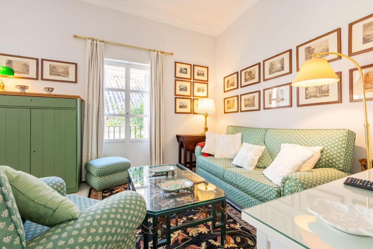 Santa Cruz Apartment, 2 pax, quiet&stil Sevilla Exterior foto