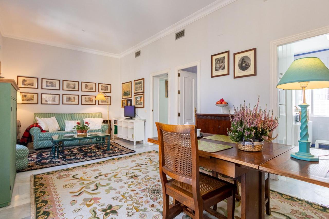 Santa Cruz Apartment, 2 pax, quiet&stil Sevilla Exterior foto