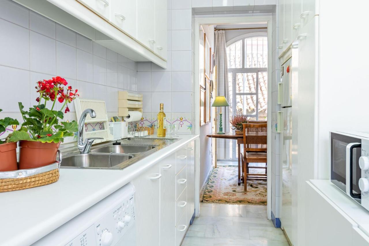 Santa Cruz Apartment, 2 pax, quiet&stil Sevilla Exterior foto