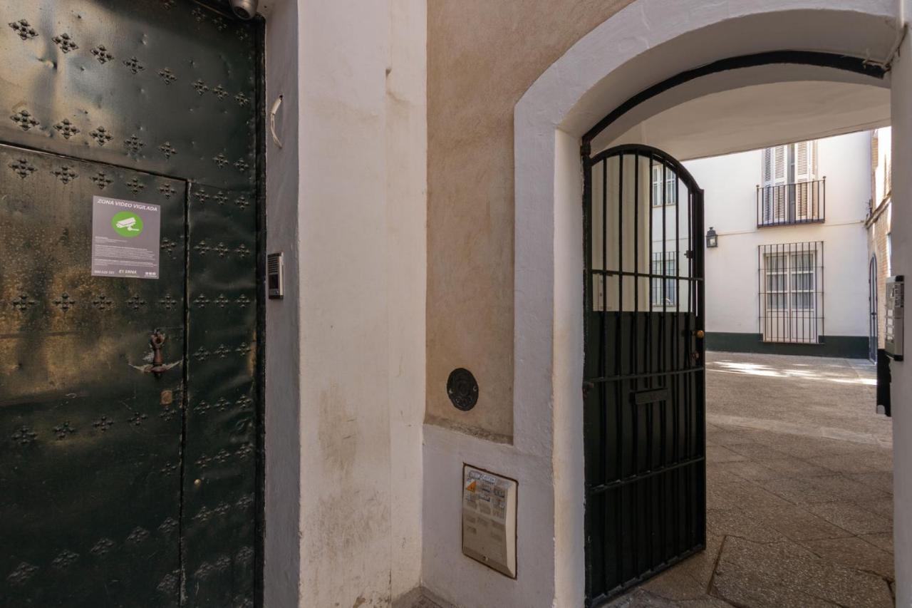Santa Cruz Apartment, 2 pax, quiet&stil Sevilla Exterior foto