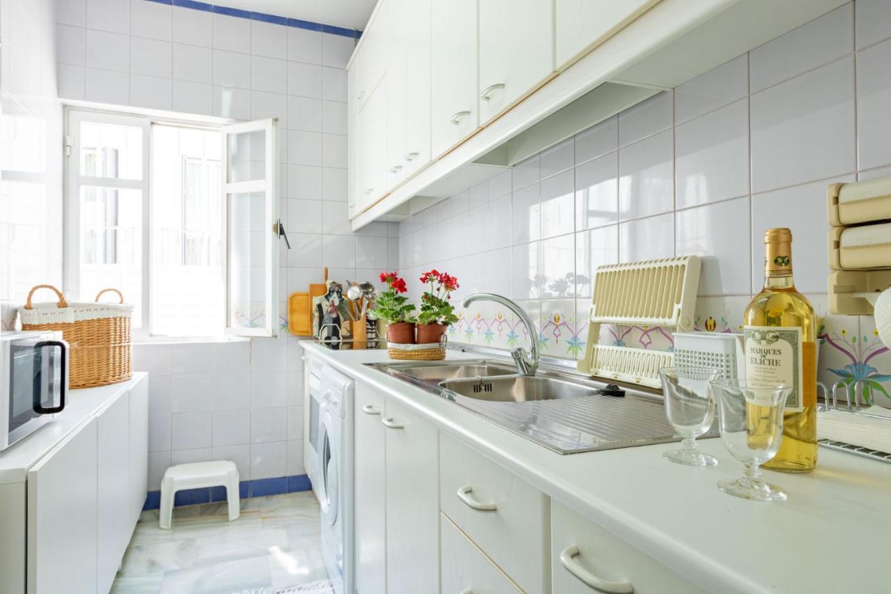 Santa Cruz Apartment, 2 pax, quiet&stil Sevilla Exterior foto